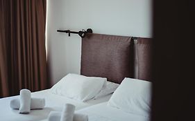 Ovis Hotel Apartments